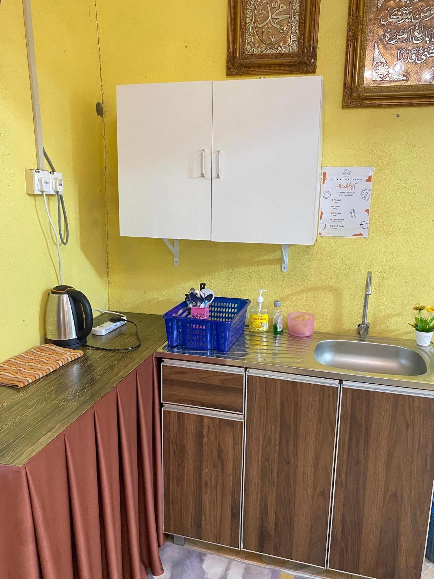 Teratak Tiga Homestay Padang Besar Kaki Bukit Dış mekan fotoğraf